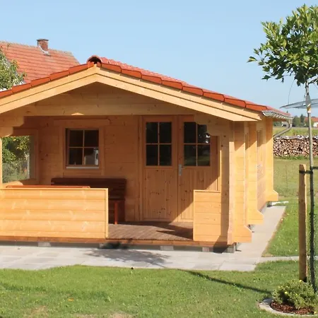 Ferienwohnung Helmberger In *